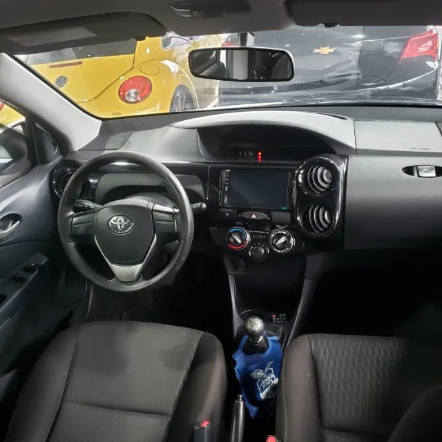 Toyota Etios X 1.5 2020  - Foto 4
