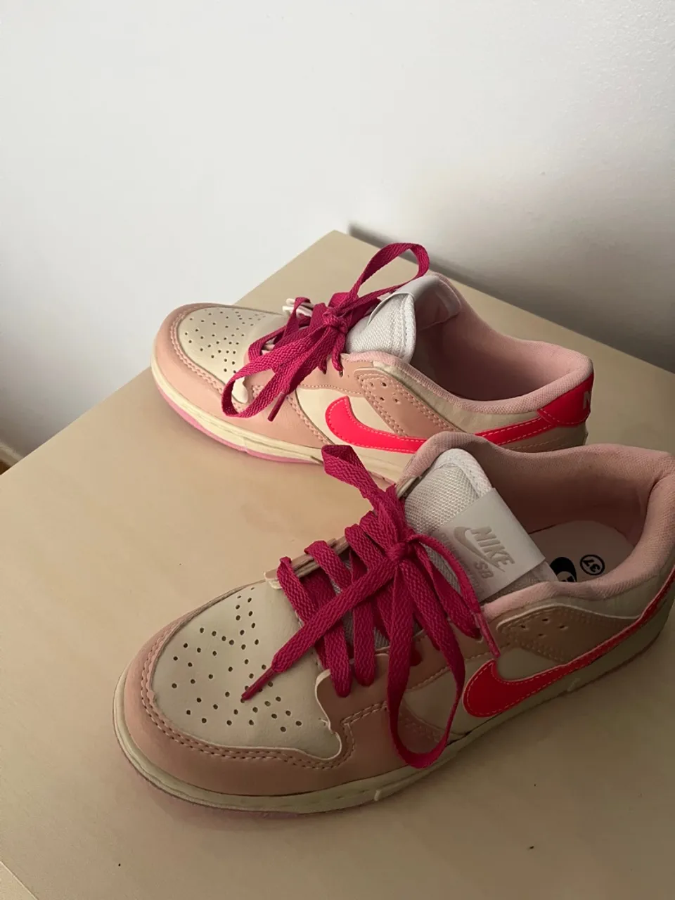 Tênis Nike Dunk SB Rosa - Novo!