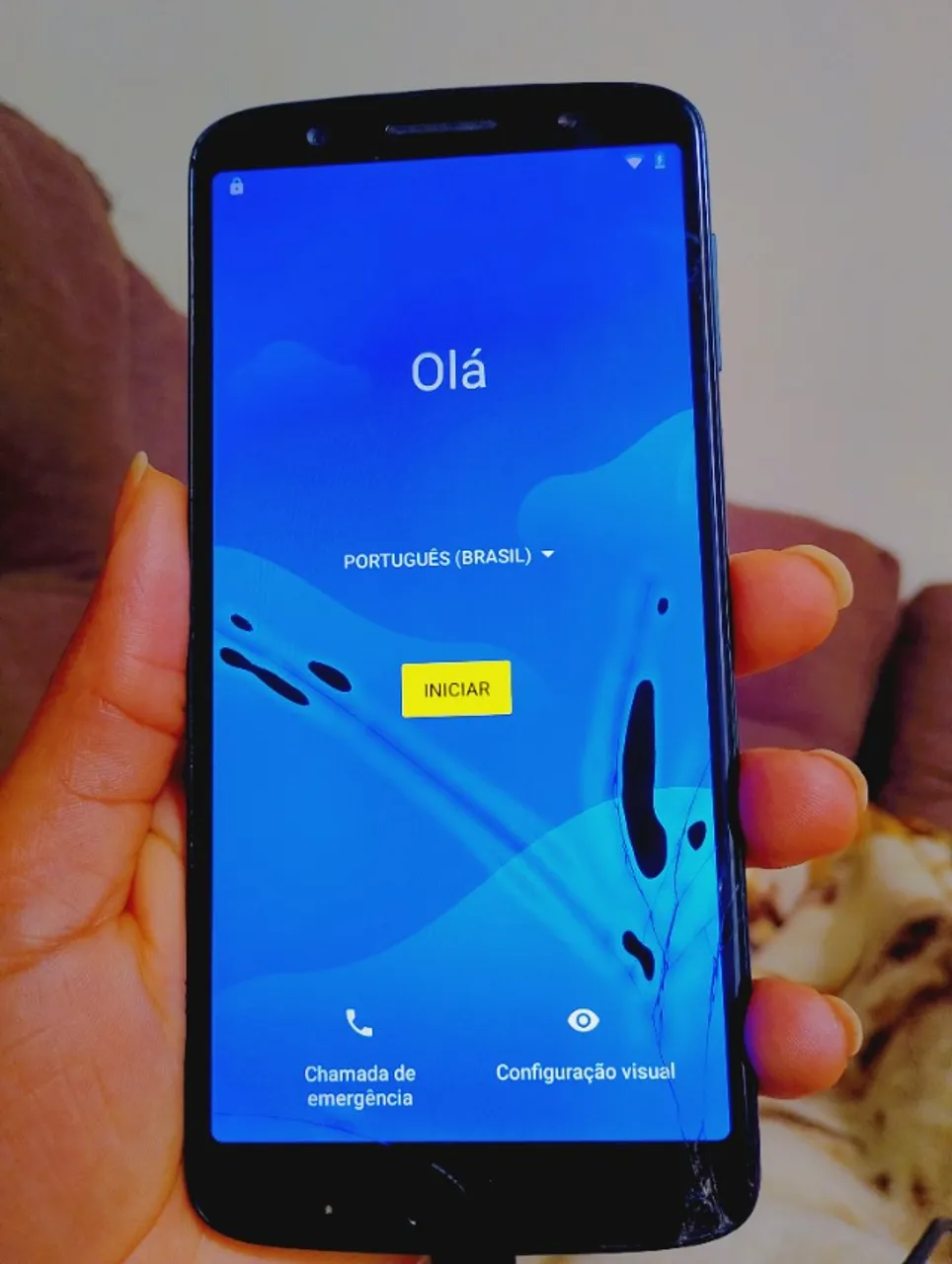 Vendo celular Usado a muito tempo e está parado em casa