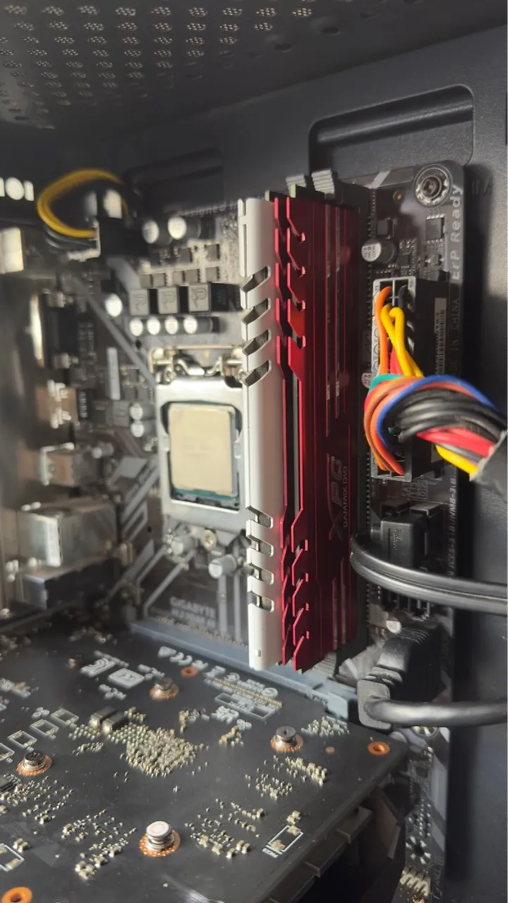 I5 9600kf + placa mãe h310m + 16gb de ram 