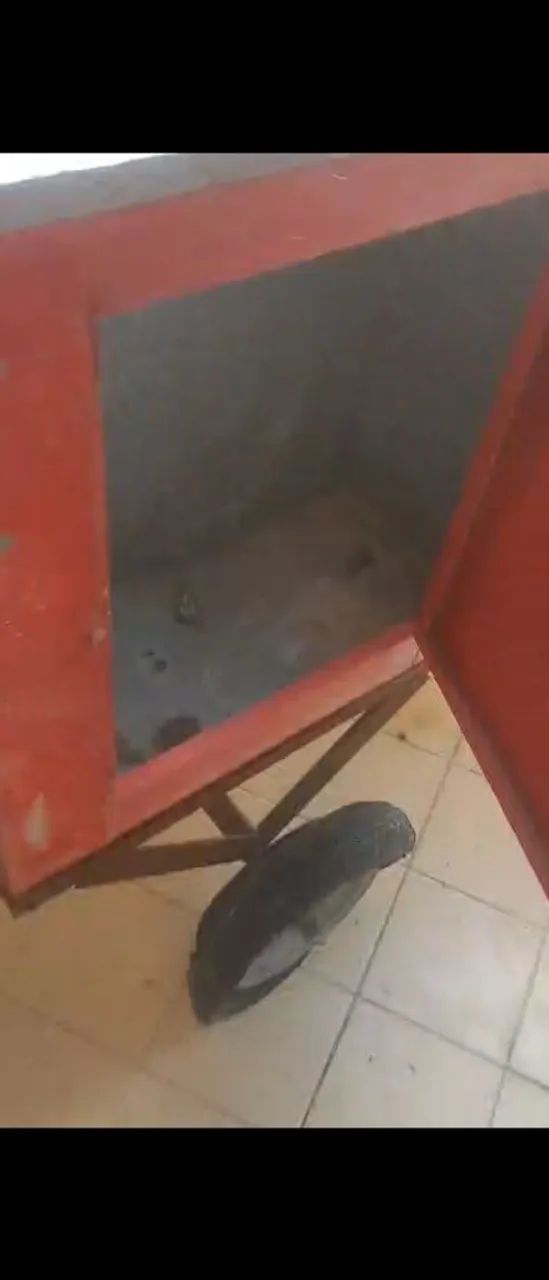 Carrinho de lanche está precisando de uma reforma  - Foto 5