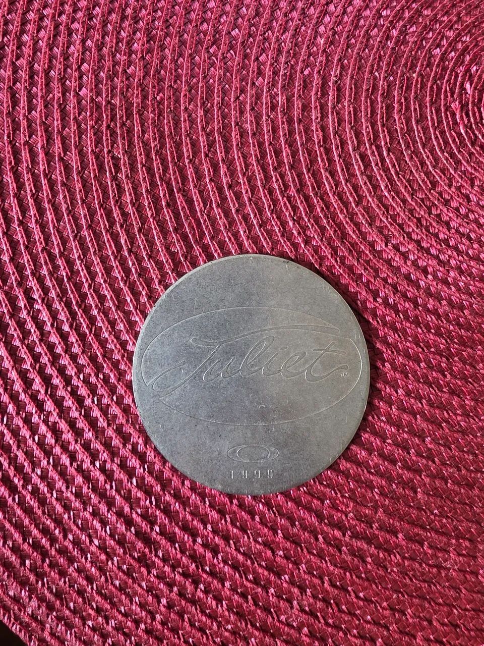 Moeda medalhão Oakley
