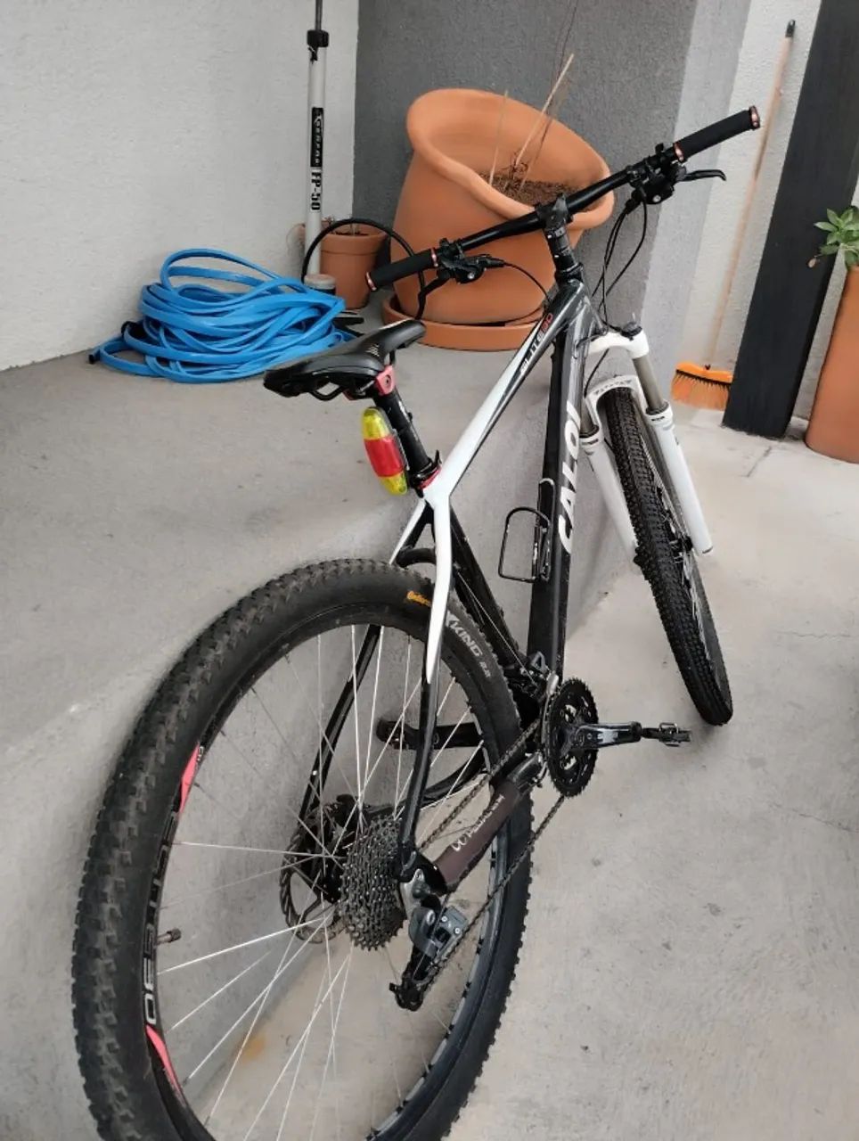 BICICLETA CALOI ELITE 30