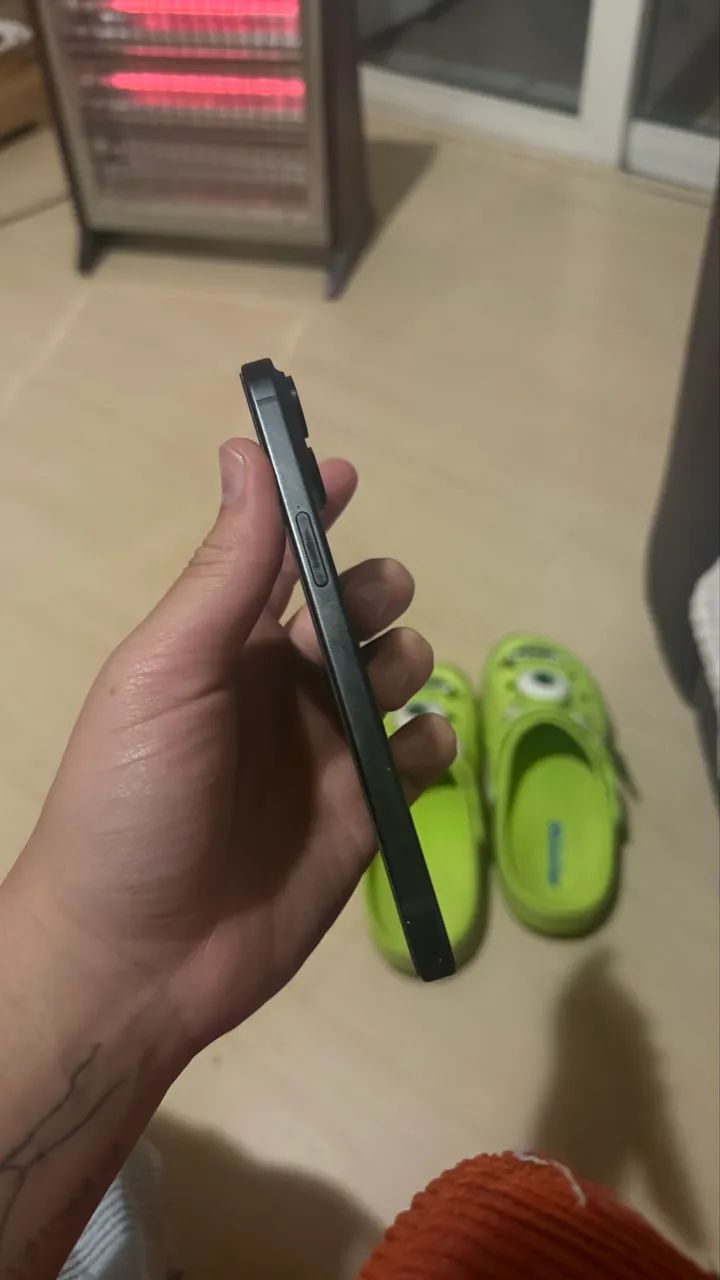 VENDO IPHONE 15  - Foto 5
