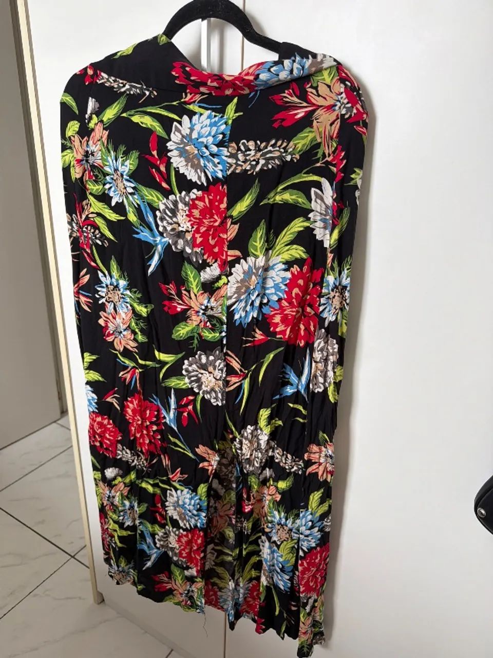 Conjunto saia e blusa 
