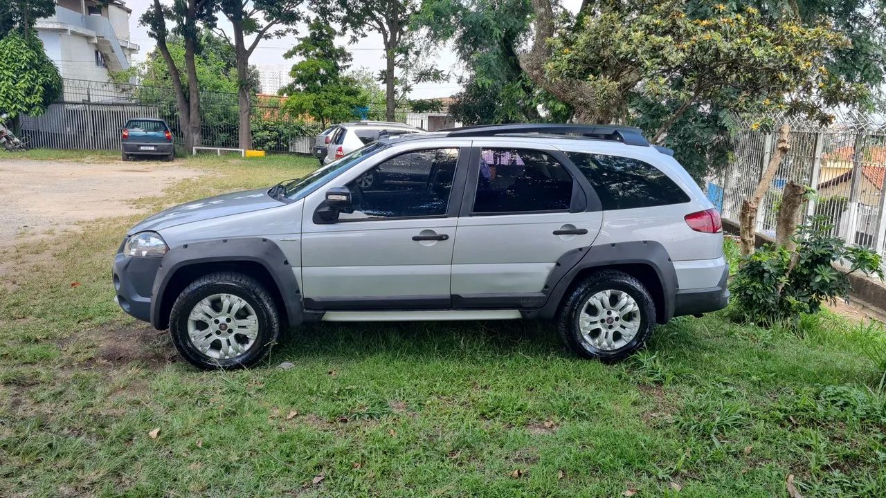 Fiat Palio Week.adv.lock.dualogic 1.8 Flex 2010 - Foto 5