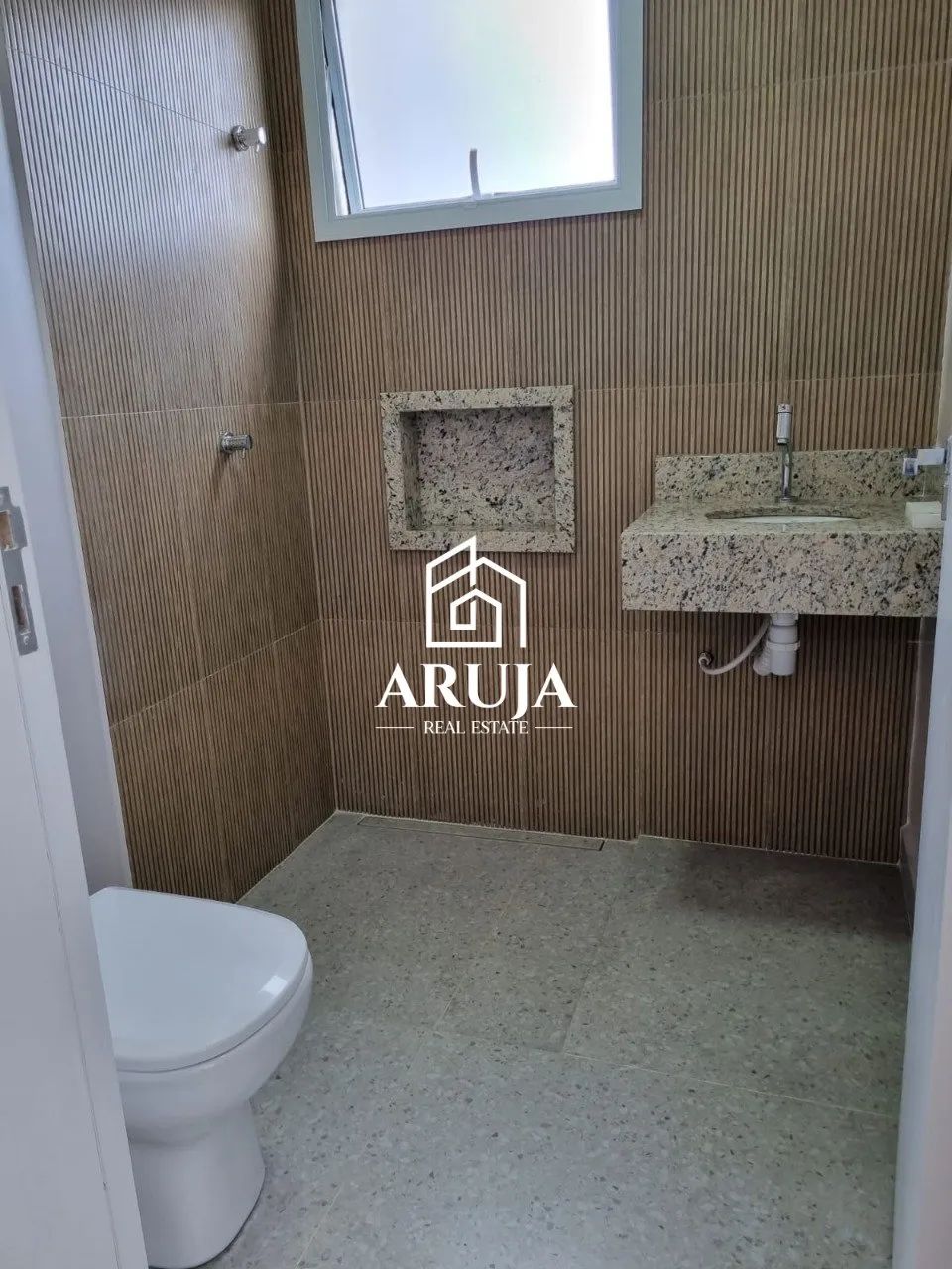 Casa no Amaro Franco com 3 Dormitórios, 1 Suíte e 2 Vagas - Foto 3