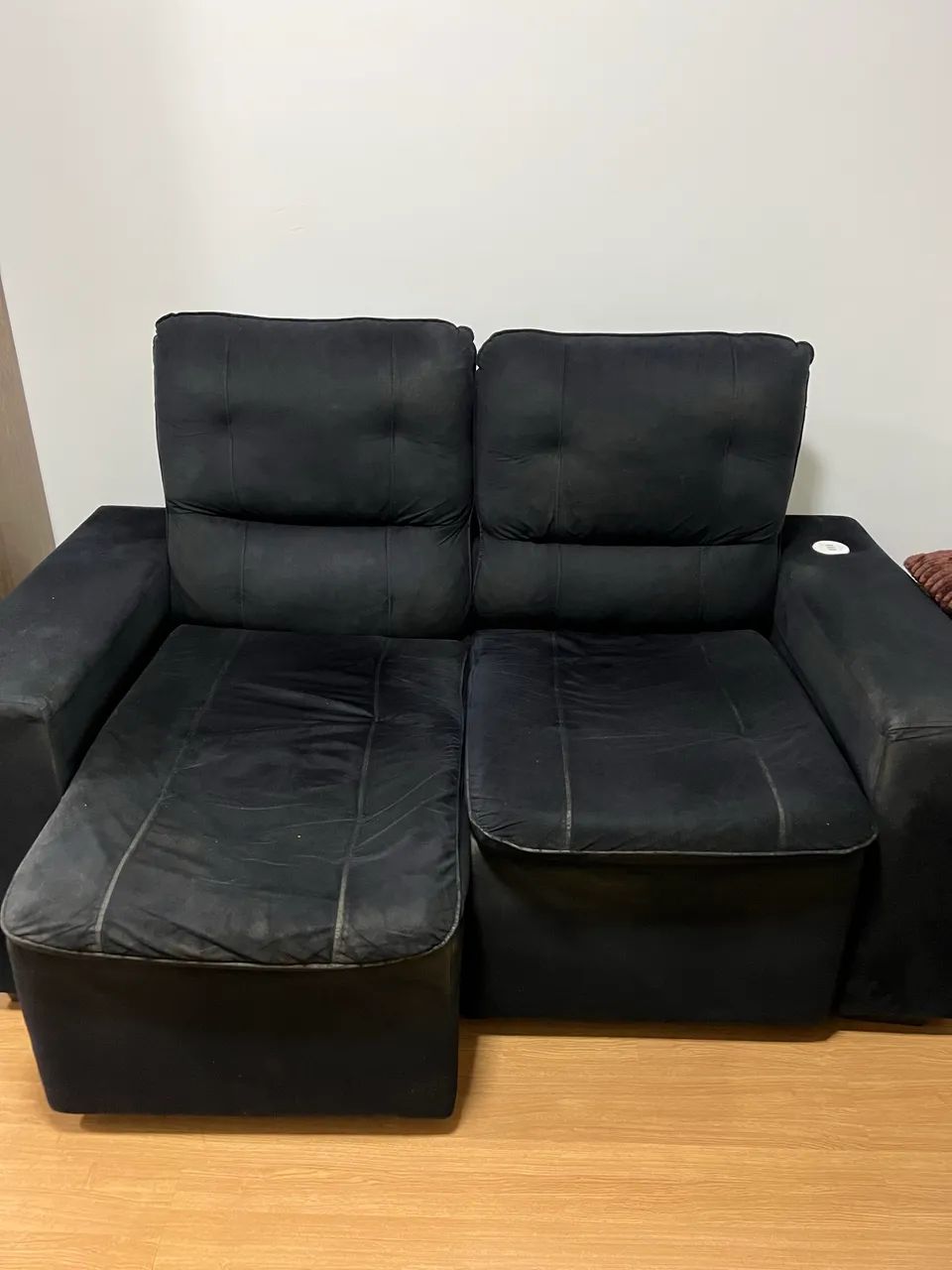 Two-Seater Sofa418478627173836802