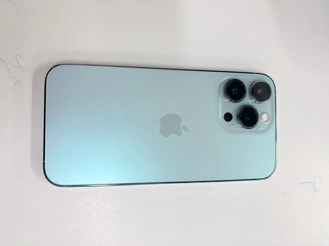 iPhone 13 seminovo 