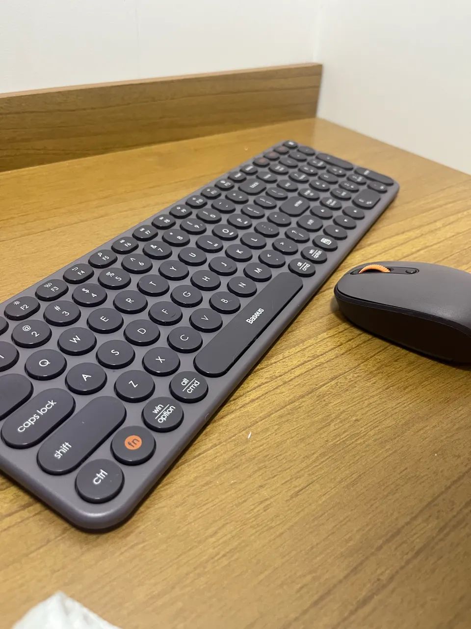 Kit teclado e mouse Baseus - Perfeito estado