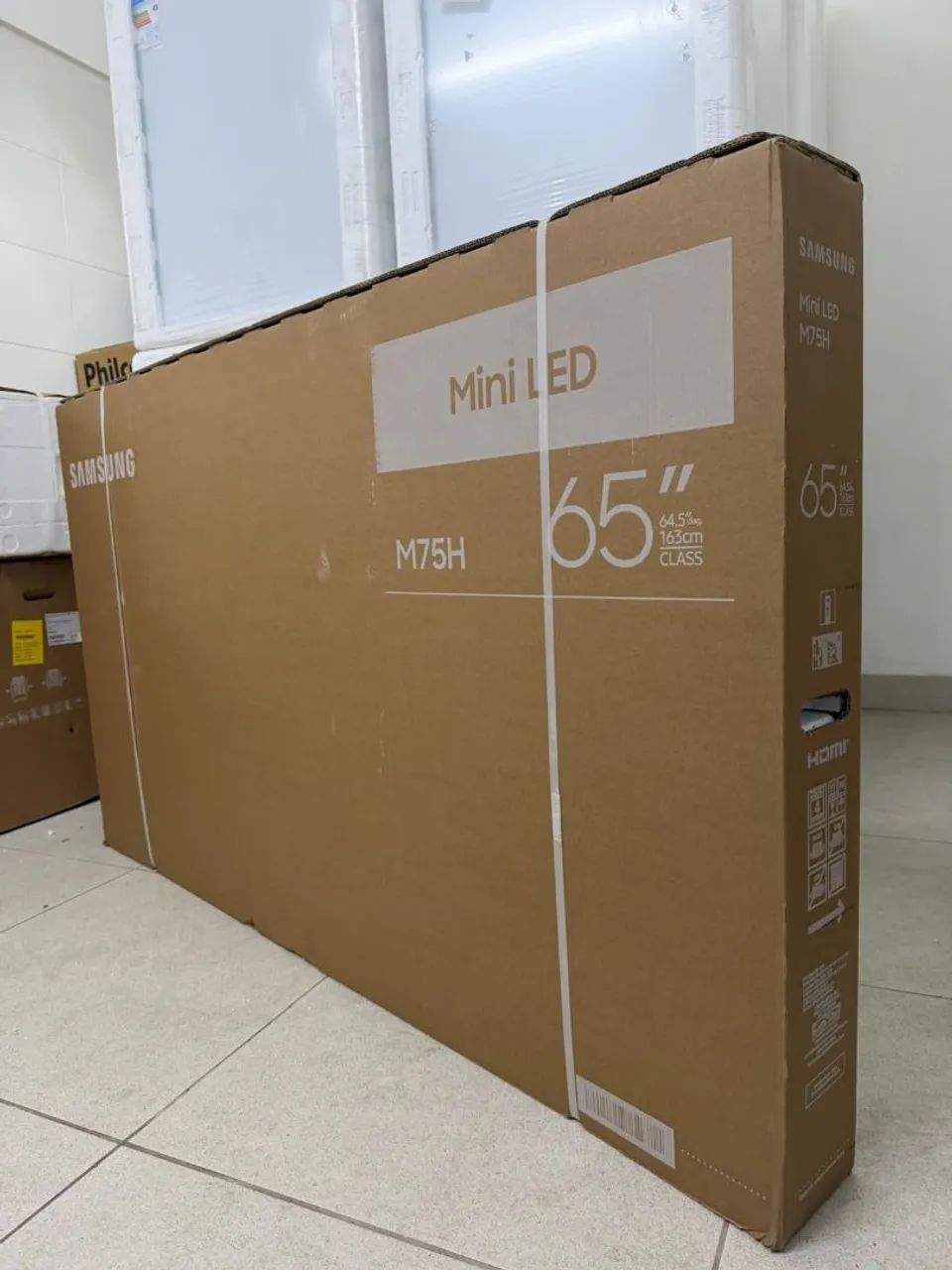 Samsung Smart TV 65 polegadas MiniLED 4K M75H nova