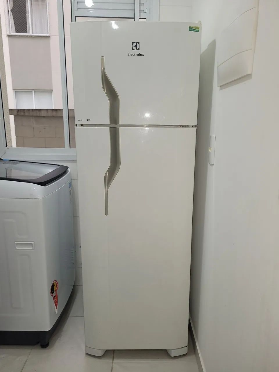 Geladeira electrolux 