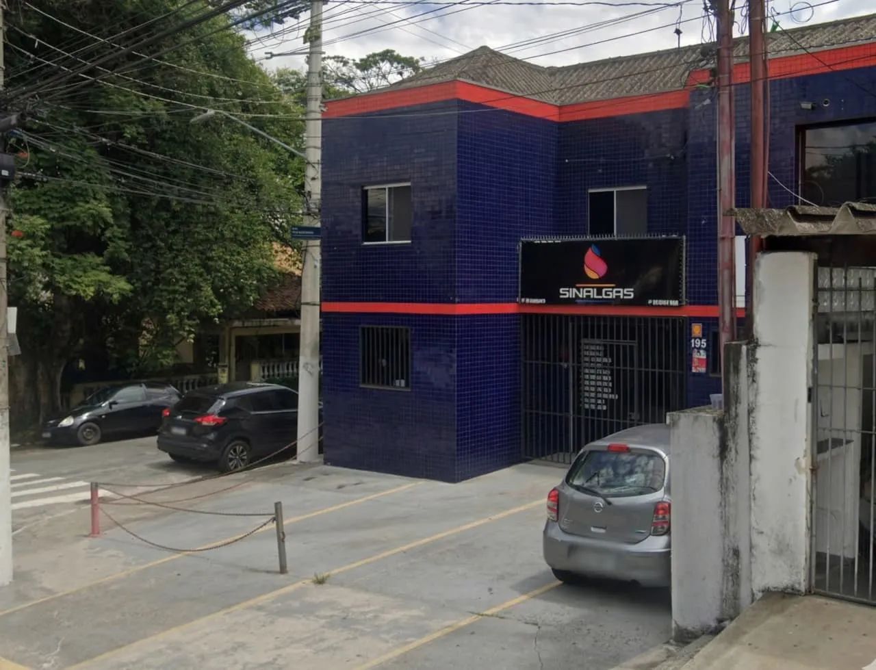Prédio comercial na Rua Rui de Morais Apocalipse, 195  140 m² - Foto 2