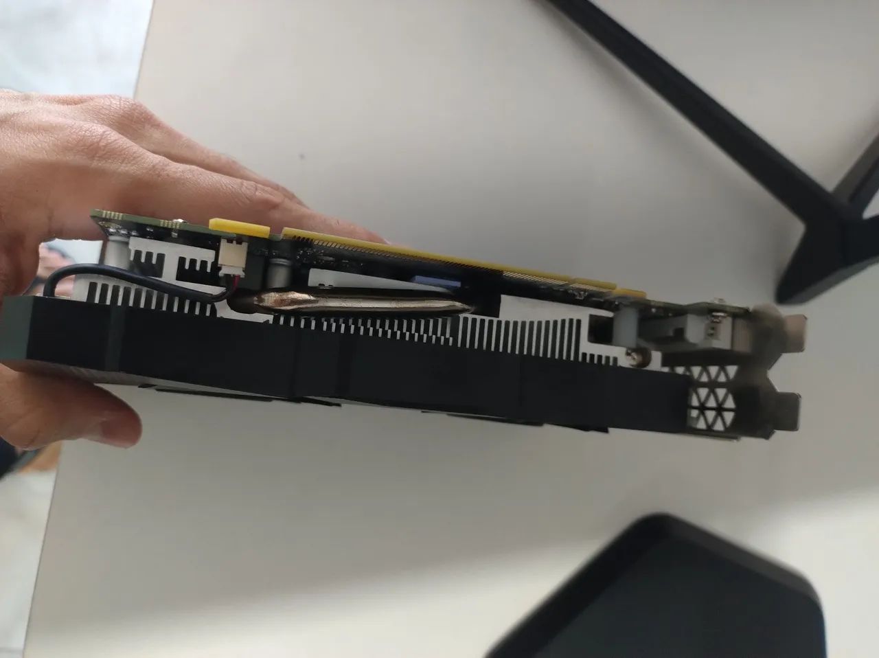 RX 580 2048 SP  - Foto 4