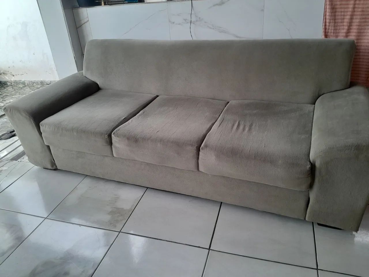 Sofá 3 lugares  - Foto 2