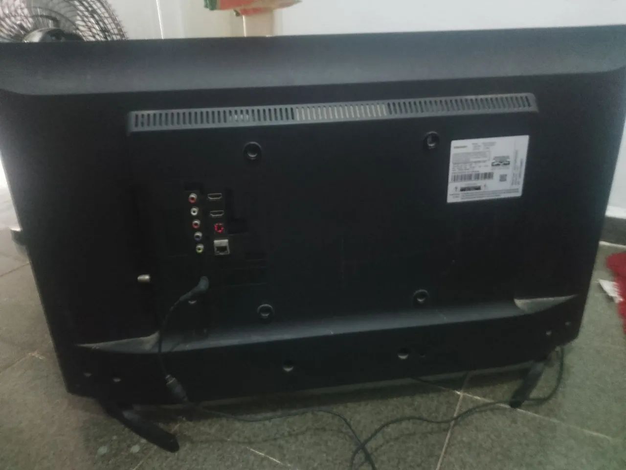 Tv 32 polegadas com defeito