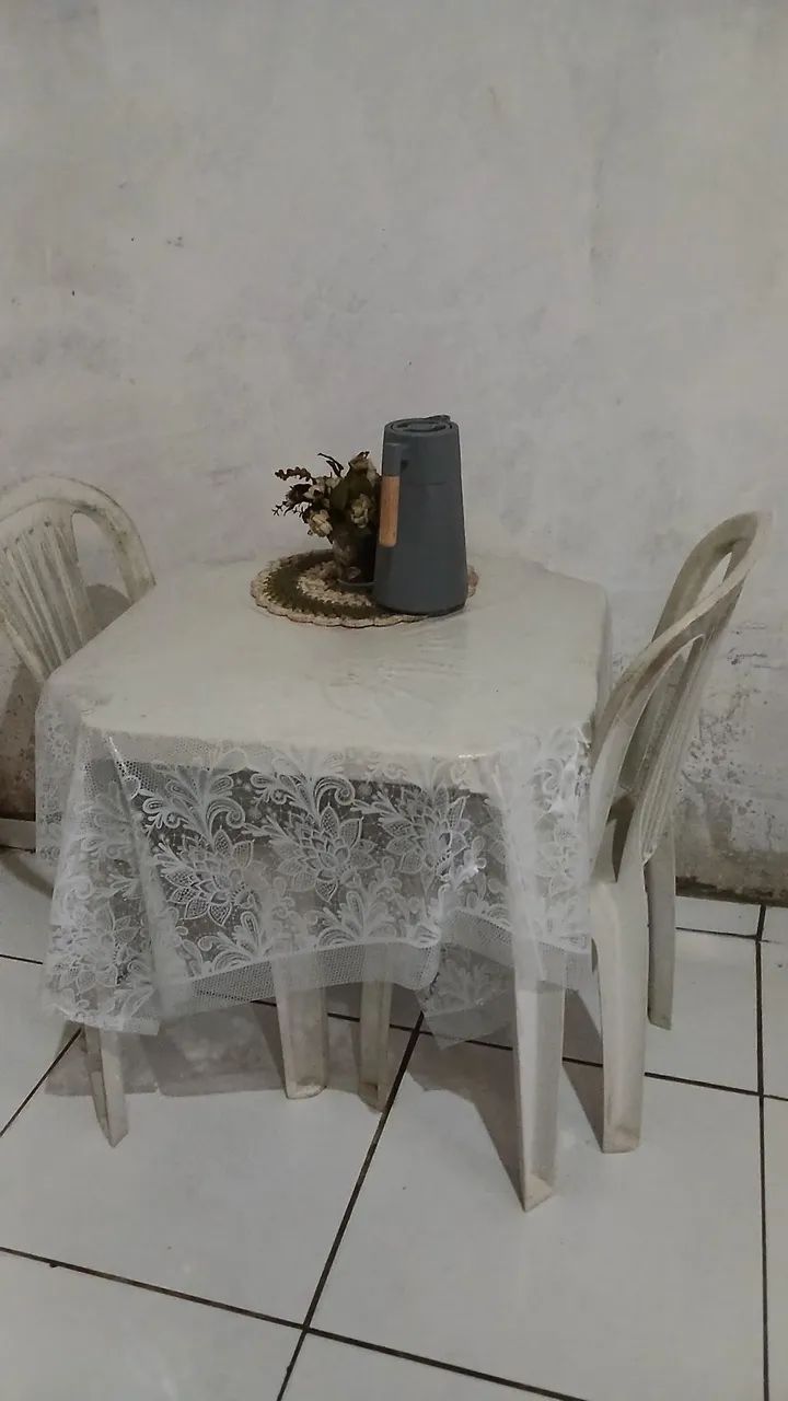 MESA E CADEIRAS - Foto 2