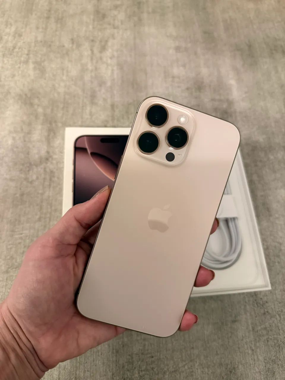 iPhone 16 Pro Max 256GB - Desert | 99% Bateria + NF