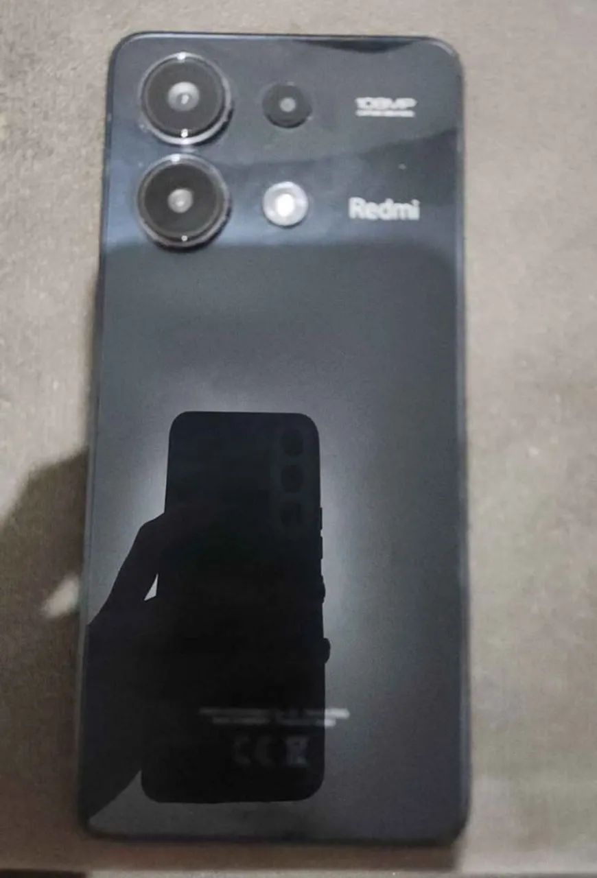 Redmi note 13 com a tela trincada  - Foto 2