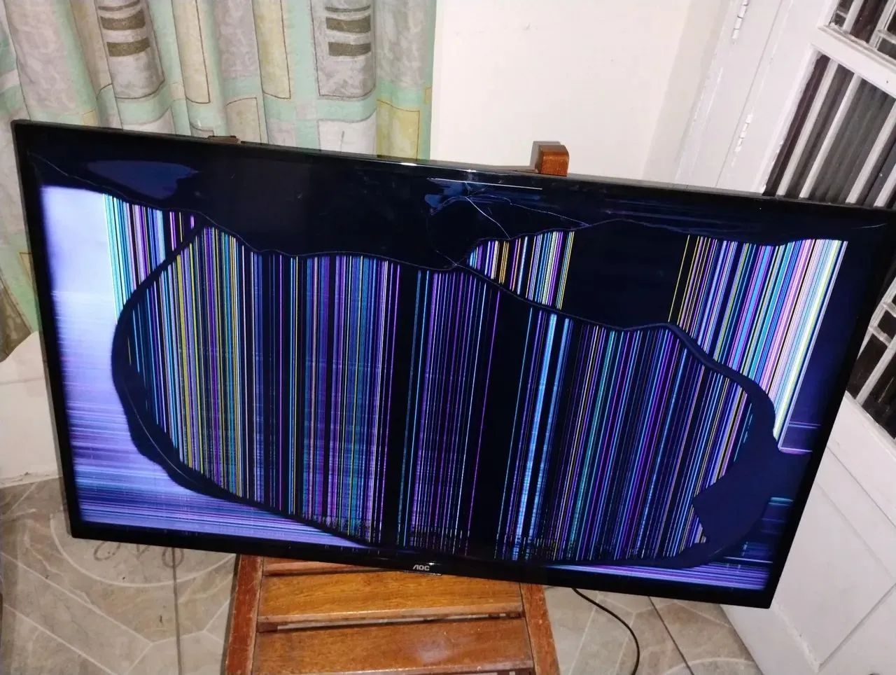 TV AOC 43 ROKU TV SMART - Foto 2