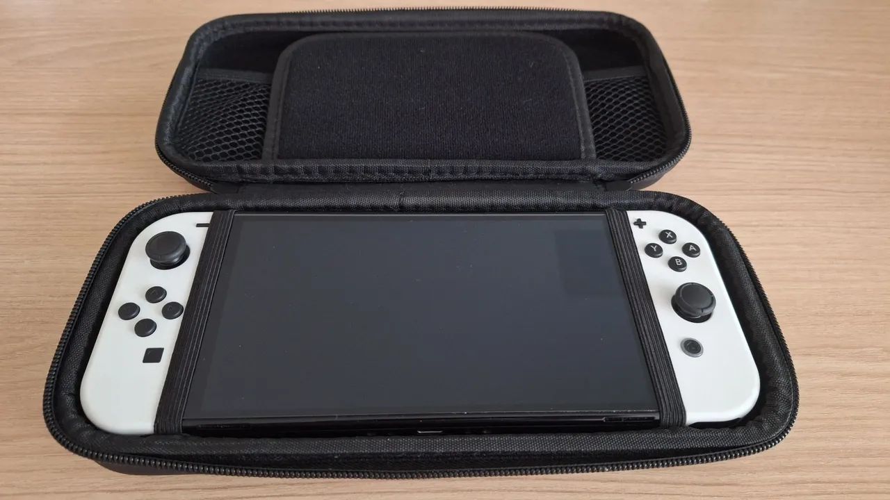 Nintendo Switch OLED + Acessórios - Foto 3