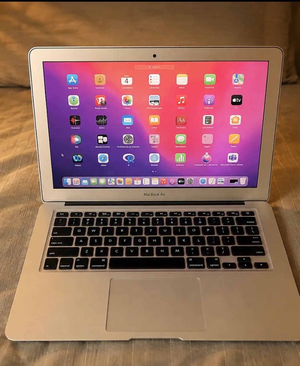 MacBook Air 13 Early 2015 | Intel Core i5 | 4GB RAM | SSD 128GB