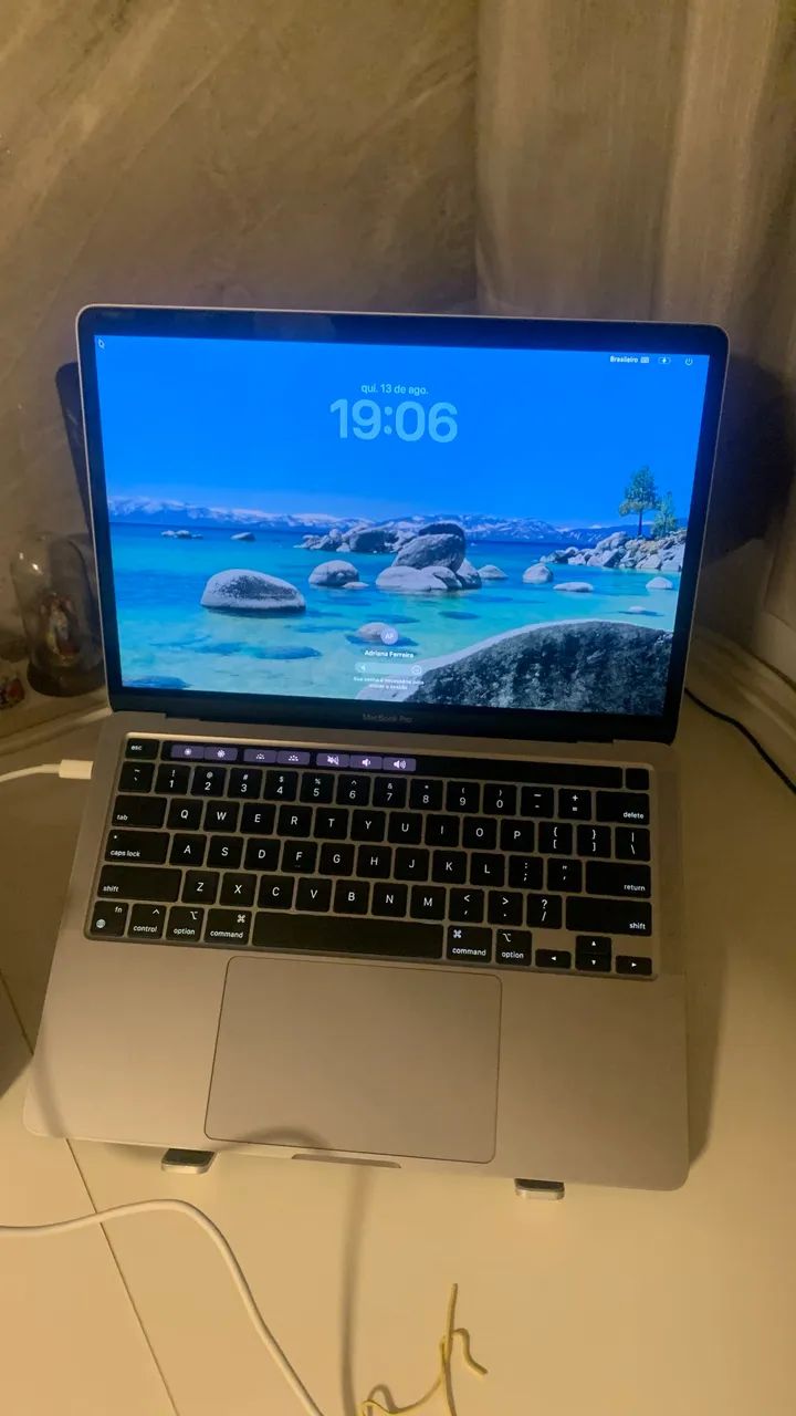8GB Memory) (256GB SSD 13-inch MacBook Pro - Notebooks