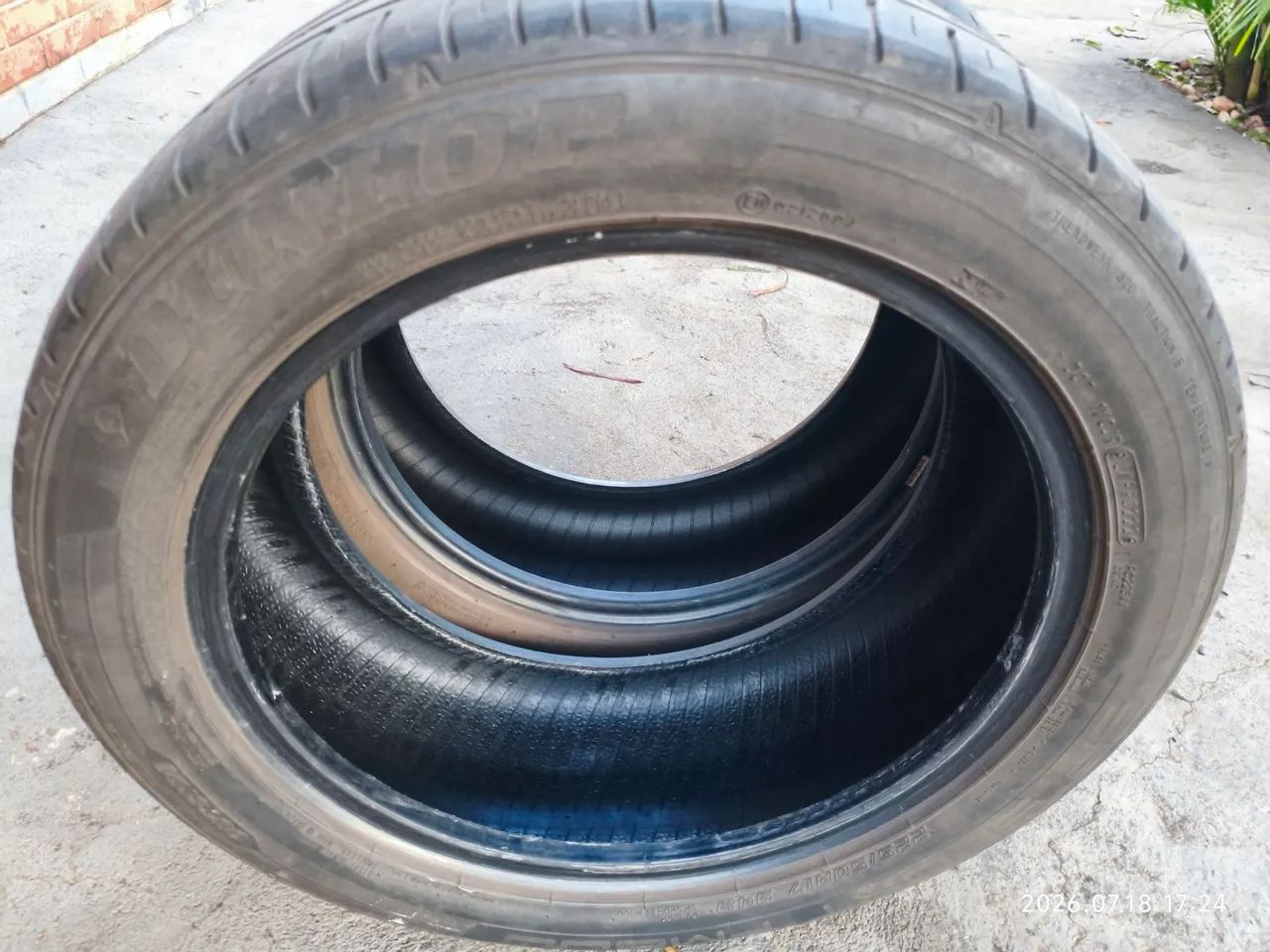 Pneu 225 50 aro 17 - Foto 3