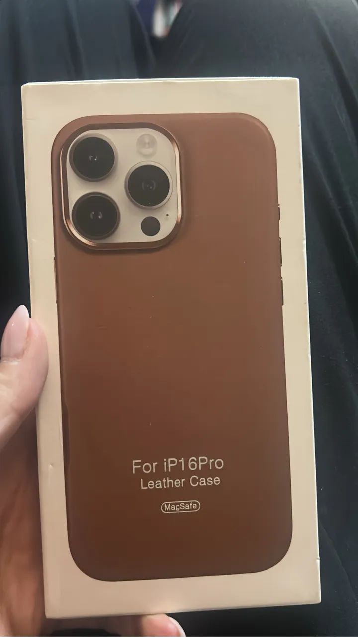 Capa iPhone 16 pro max couro - Foto 2