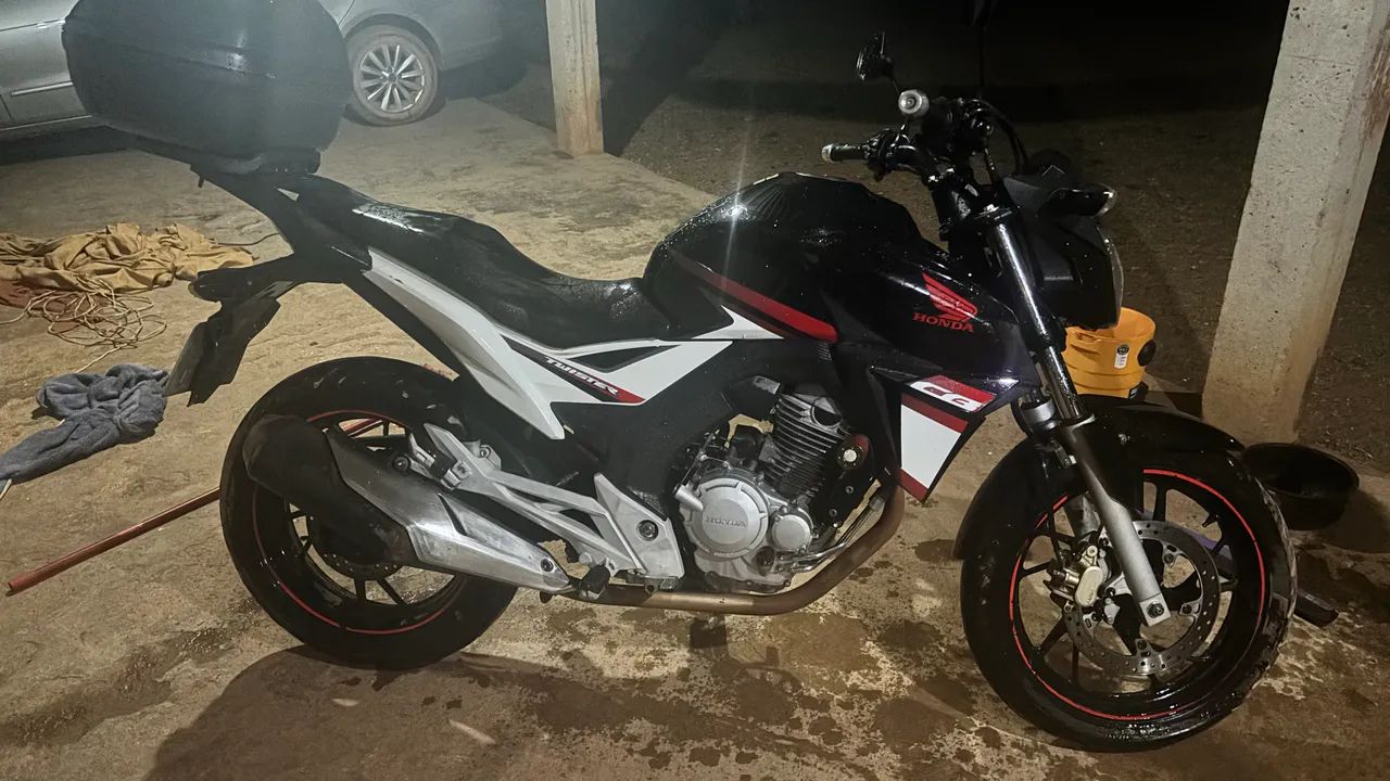 Honda Twister 2017 - Foto 2