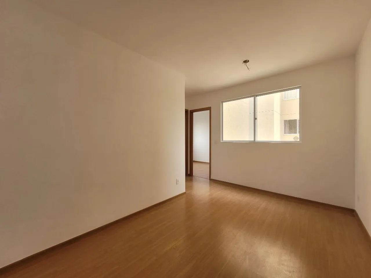 Apartamento à venda em Maringá, Jardim Alvorada, com 2 quartos, com 53 m² - Foto 3