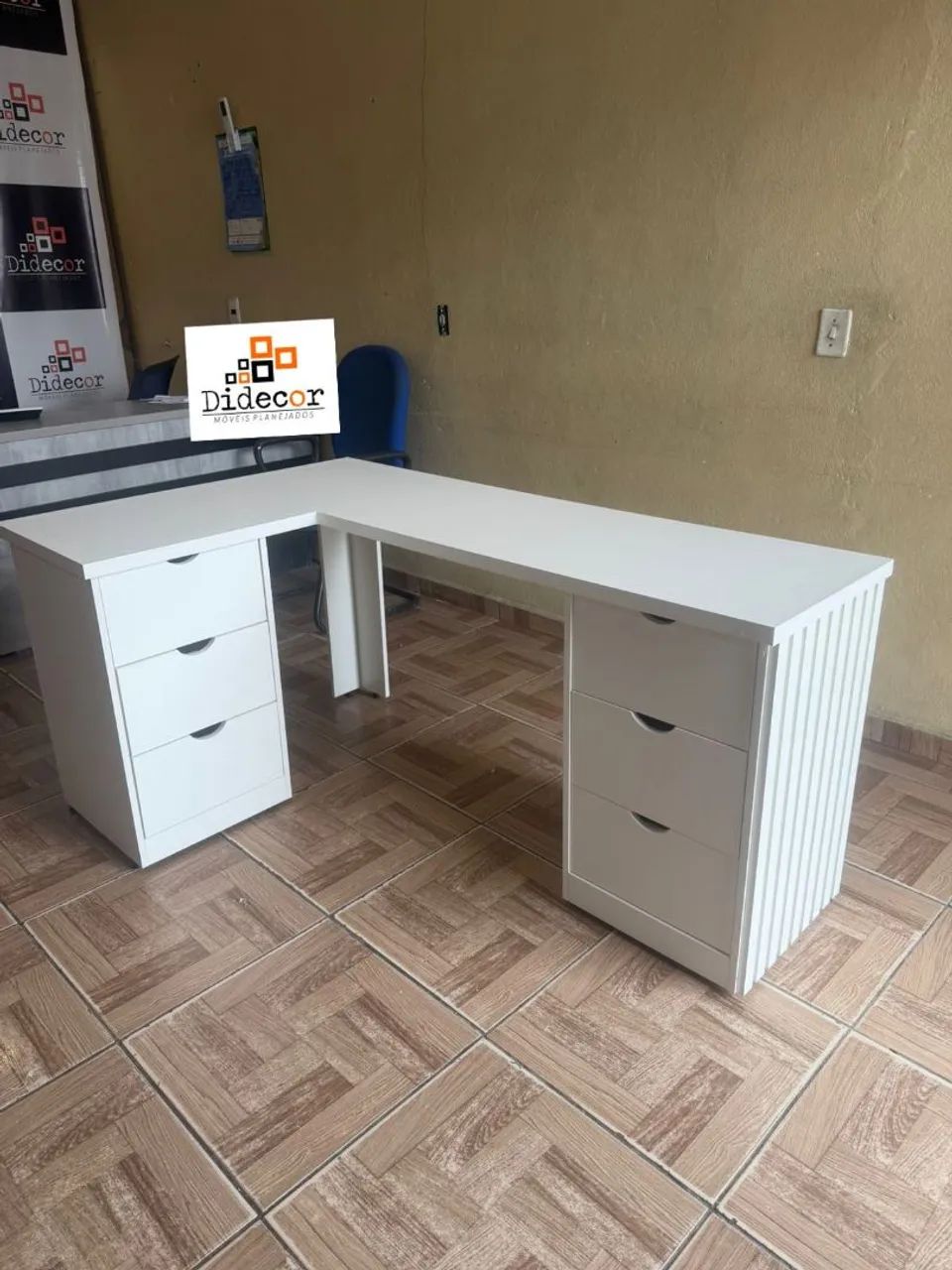 Mesa L P/manicure  - Foto 2