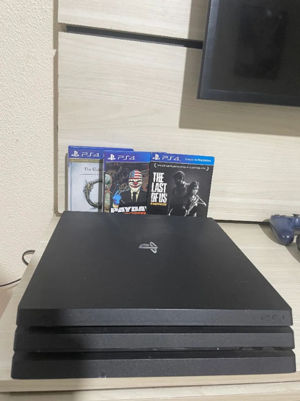 PS4 Pro 1TB (Ver:13.02)