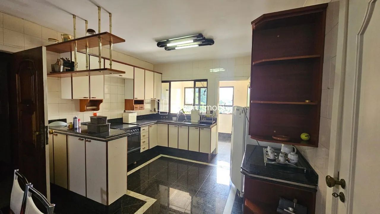 Amplo apartamento com 291 m² no Centro em Barra Mansa - Foto 2