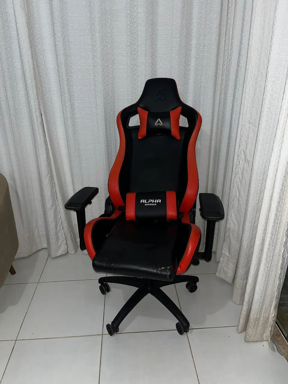 Alpha Gamer Polaris Racing Gaming Chair