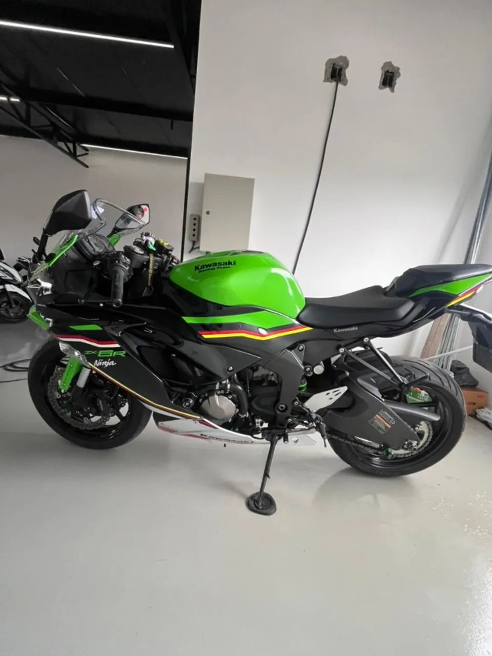 Kawasaki Zx-6r 636cc 2021 - 1484587349 | OLX