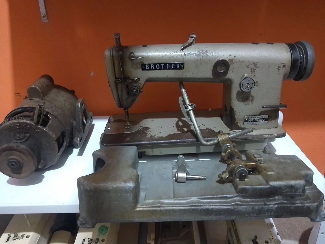 Máquina industrial brother  - Foto 2
