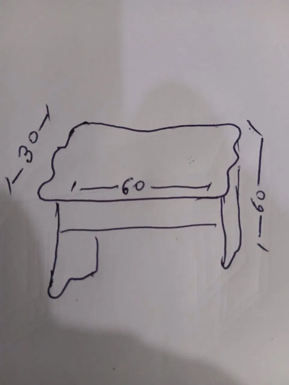 mesa de apoio e revisteiro antigo - Foto 4