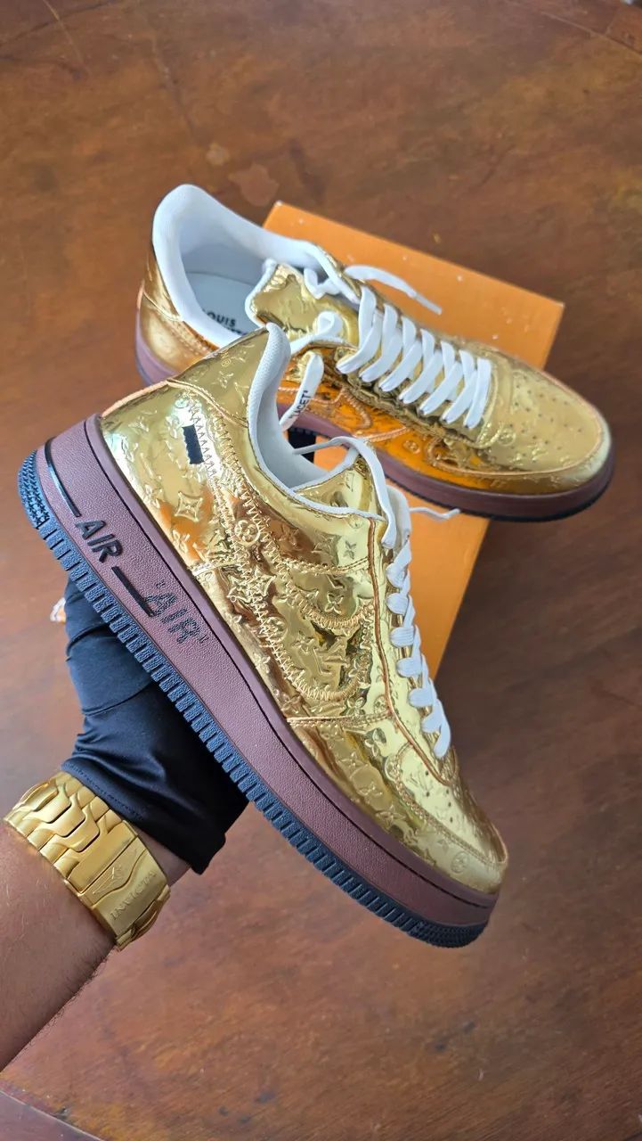 Tênis Sapato Louis Vuitton + Nike Gold  - Foto 2