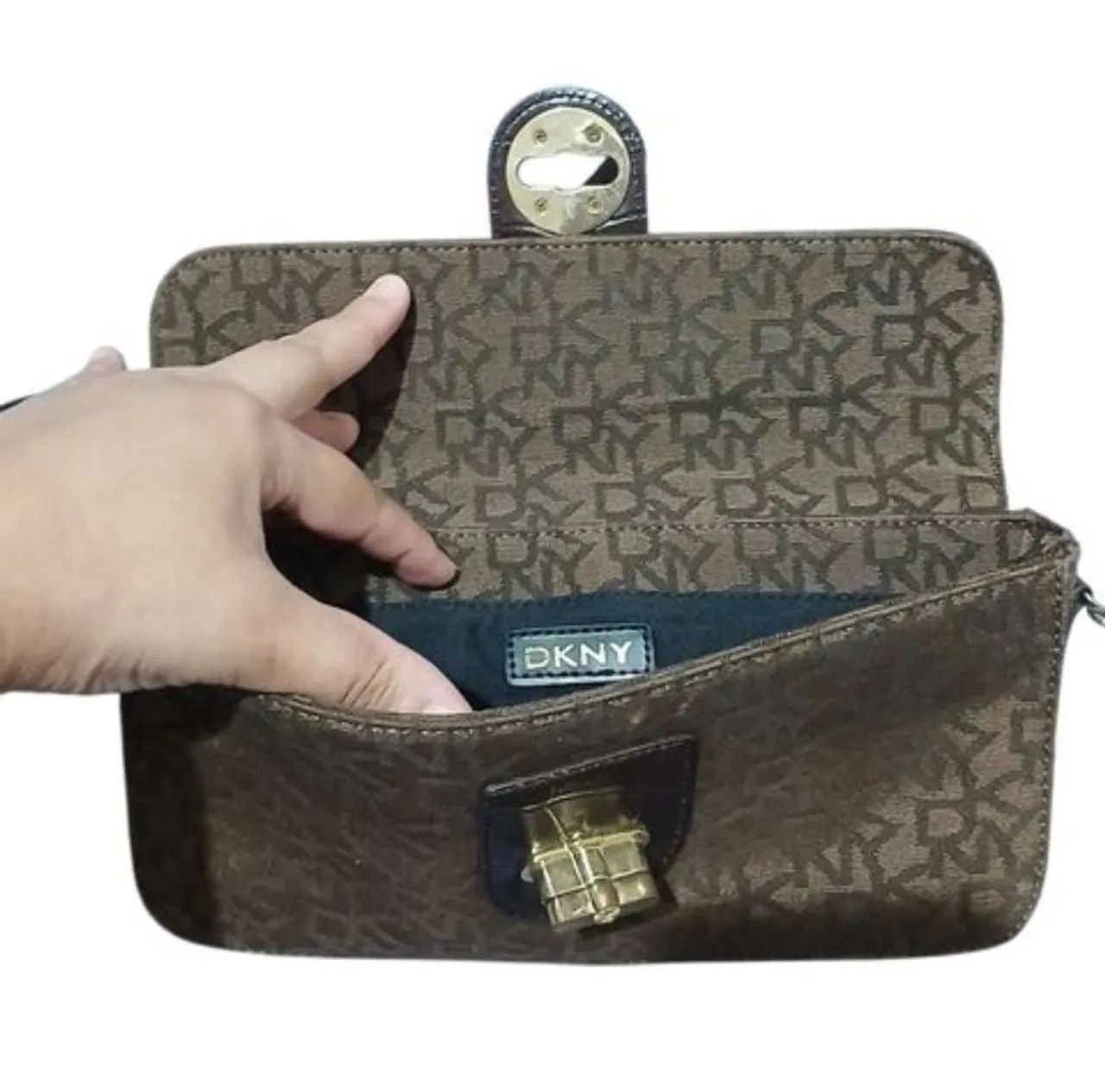 Bolsa dkny tiracolo marrom - Foto 3