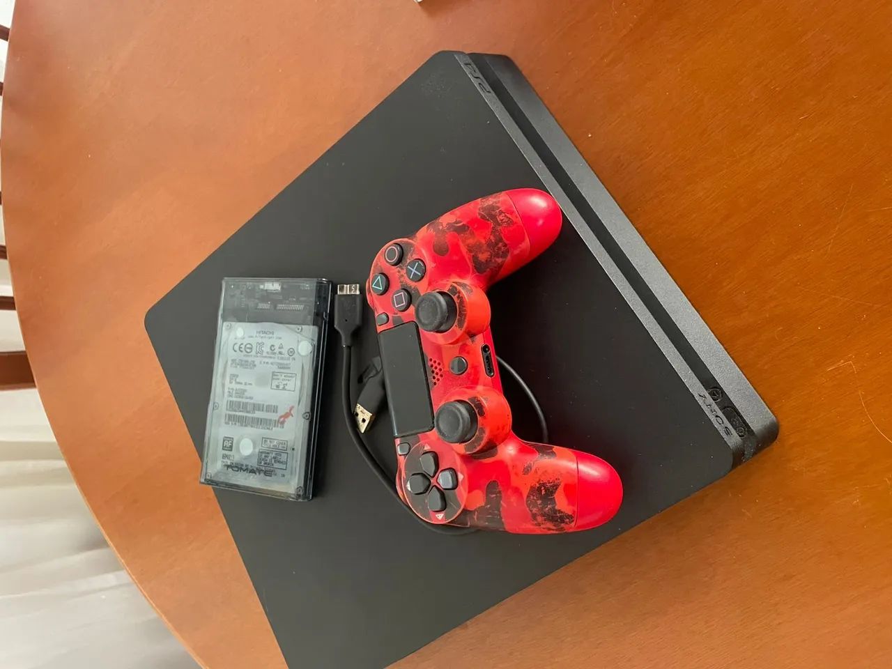 PS4 com um SSD INTERNO de 500gb, um hd externo de 150gb e um controle - Foto 2