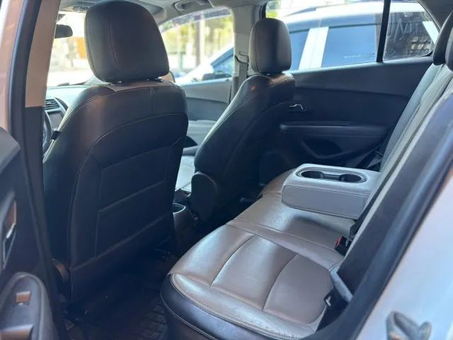 V - 2014 Chevrolet Tracker LTZ 1.8 16V Flex 4X2 Aut.  - Foto 11