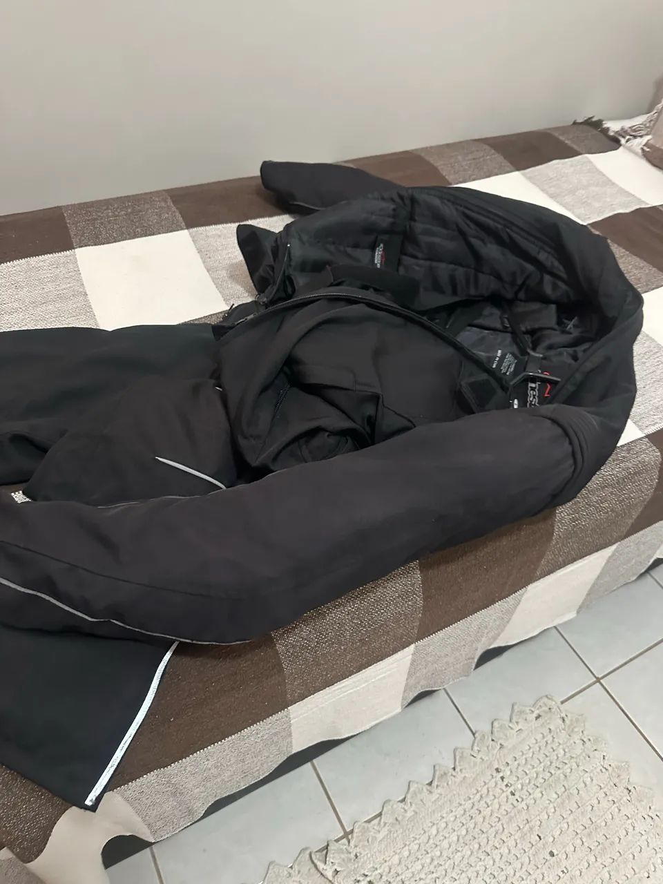 Conjunto Jaqueta e Calça Alpinestar tamanho S - Foto 4