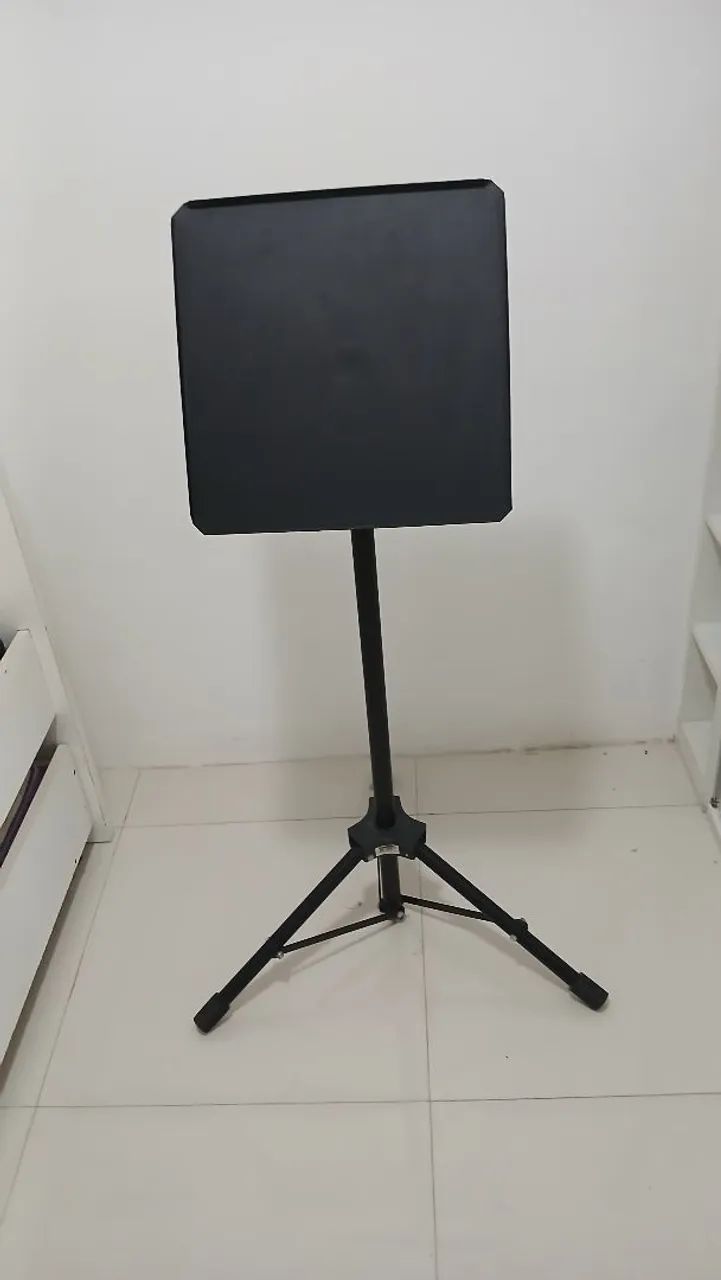Suporte de retroprojetor 