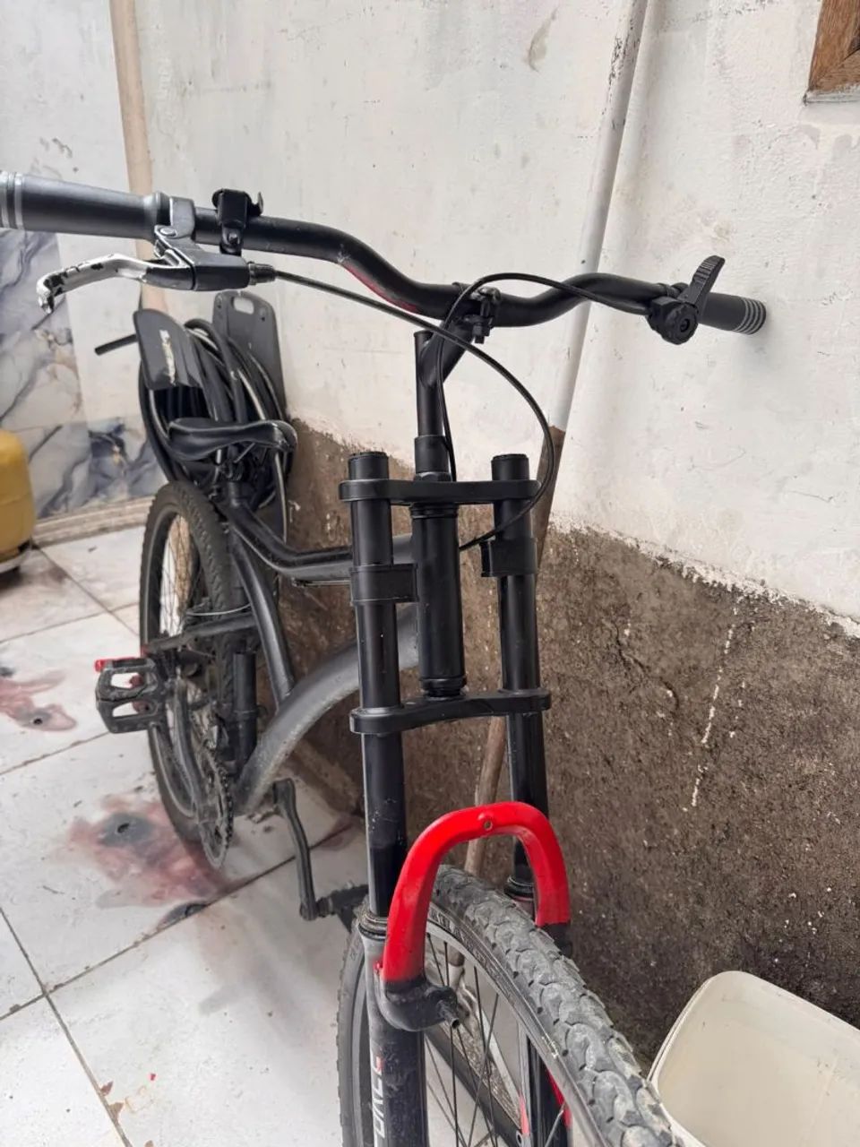 Bicicleta aro 26 impecável!!