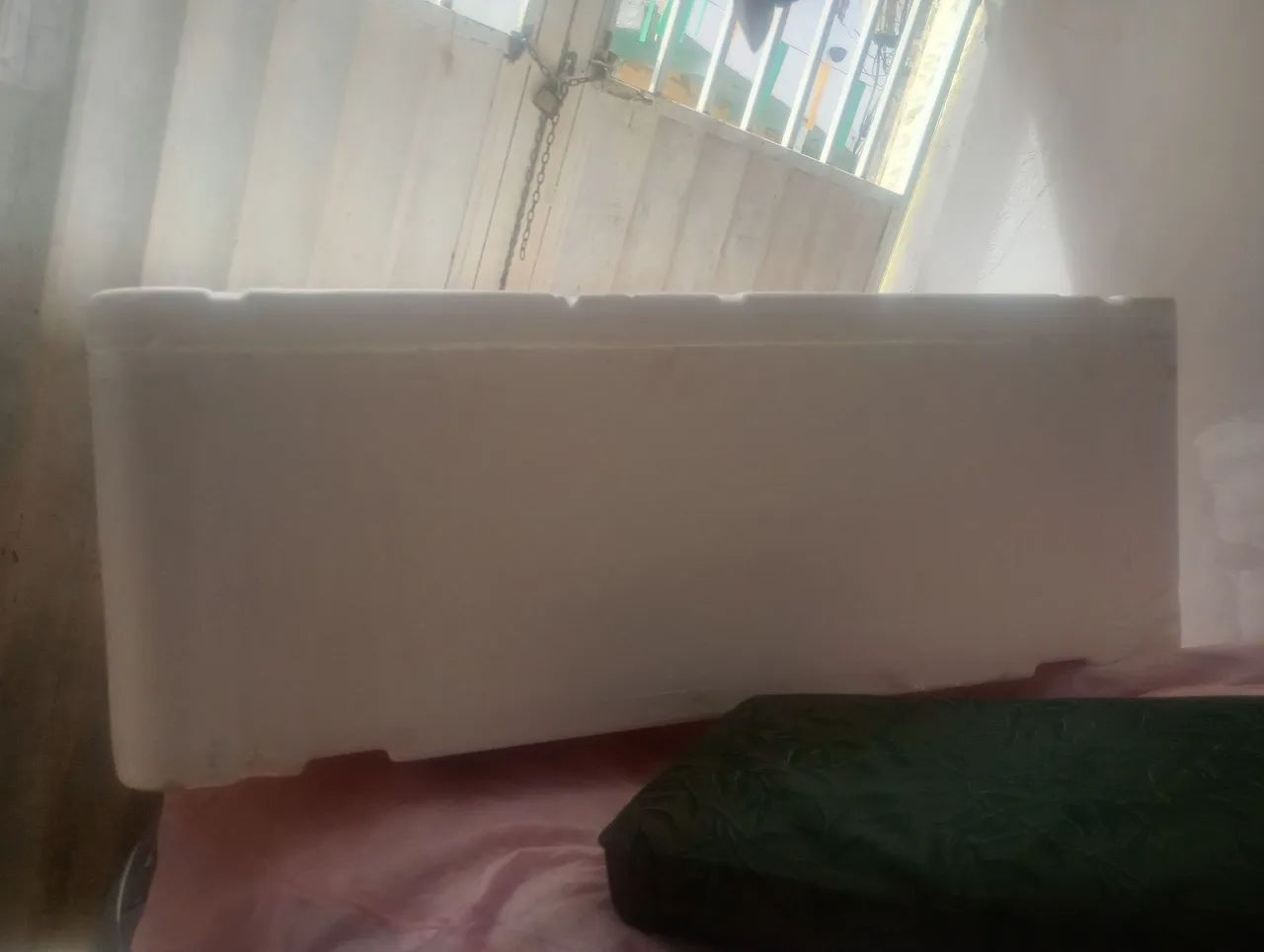 Vende isopor top chega loja