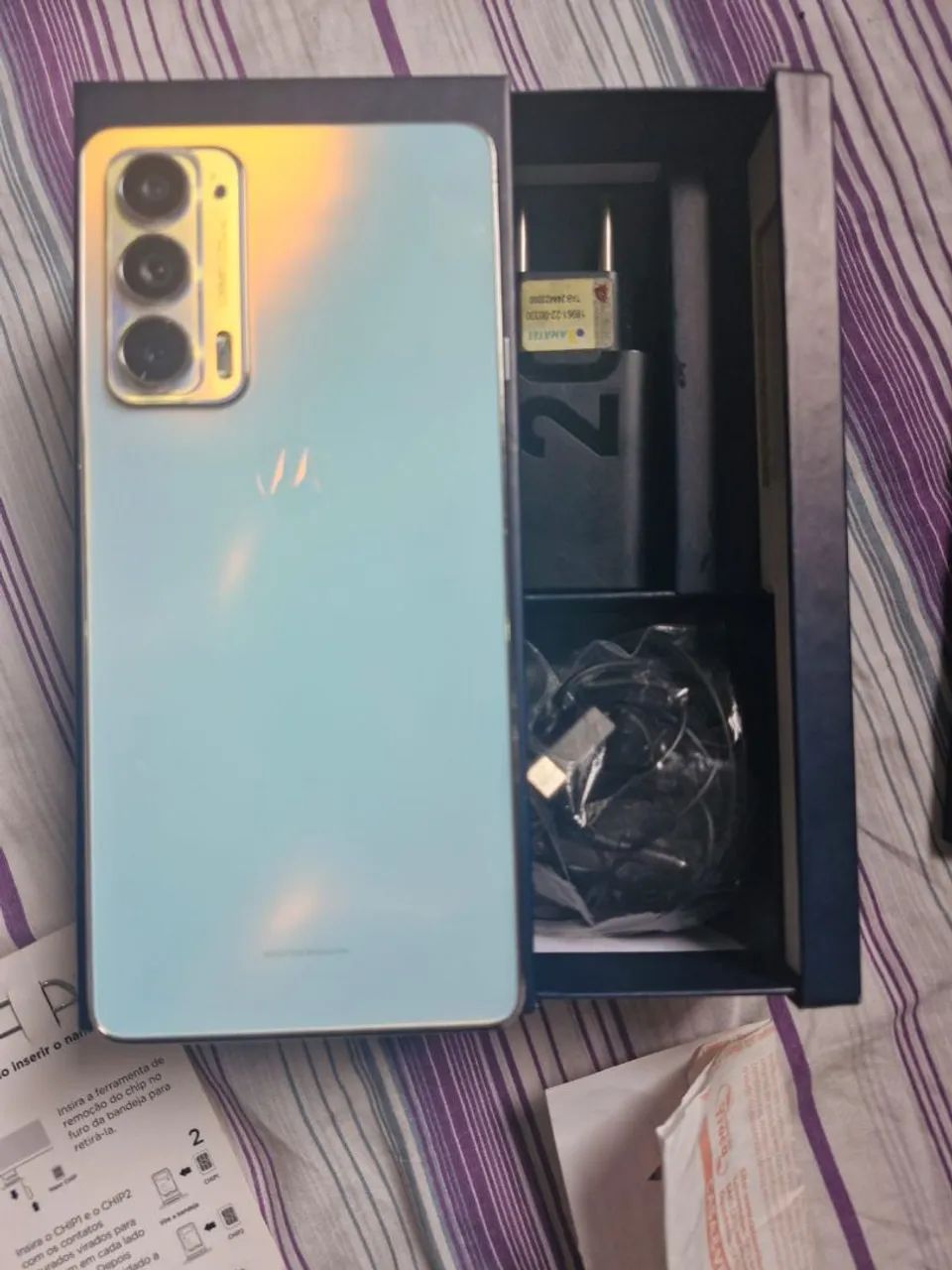 Vendo Motorola Edge 20 5g com caixa completo tudo original com