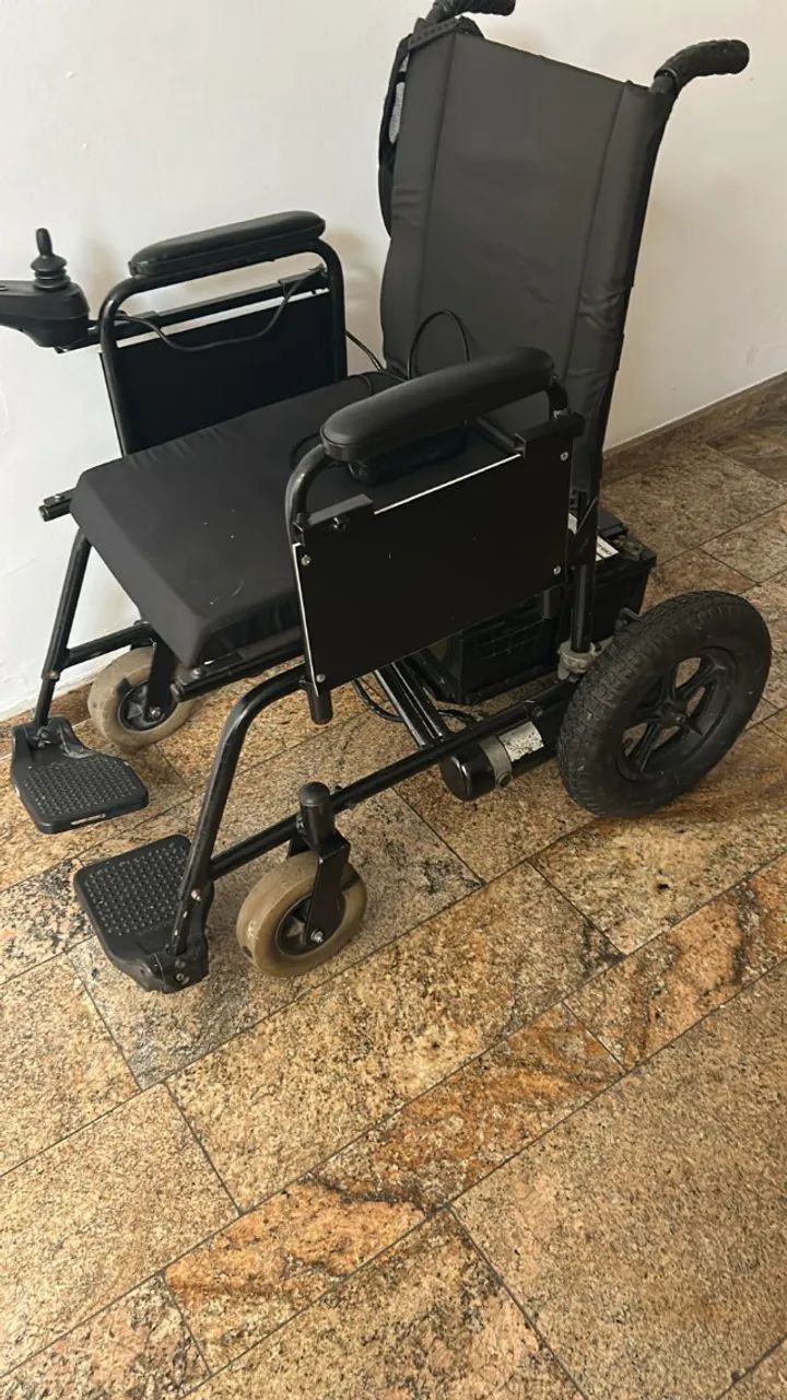 cadeira de rodas eletrica  - Foto 3
