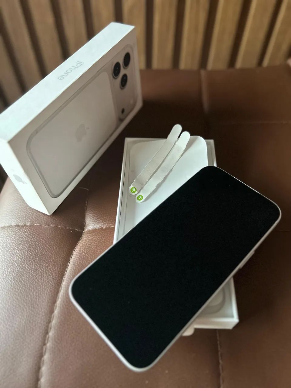 iPhone 17 pro Max 256gb silver 2 semana de uso - Foto 4