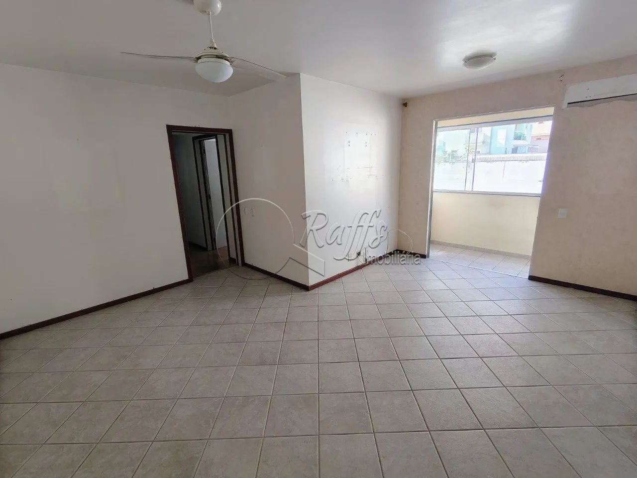 Apartamento com 3 dormitórios ao lado da UFSC - Foto 2